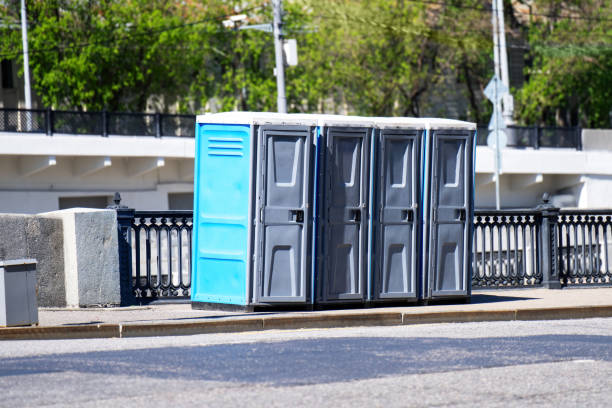 Best Porta potty rental near me  in Belleair, FL
